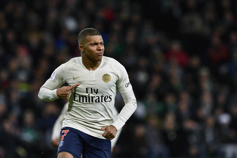 黄金类ETF获追捧 多只产品周涨幅超10%